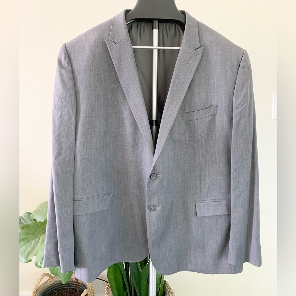Mens Egara Gray Wool Suit Jacket / 56R